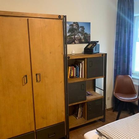 Doppelzimmer 本斯海姆 外观 照片