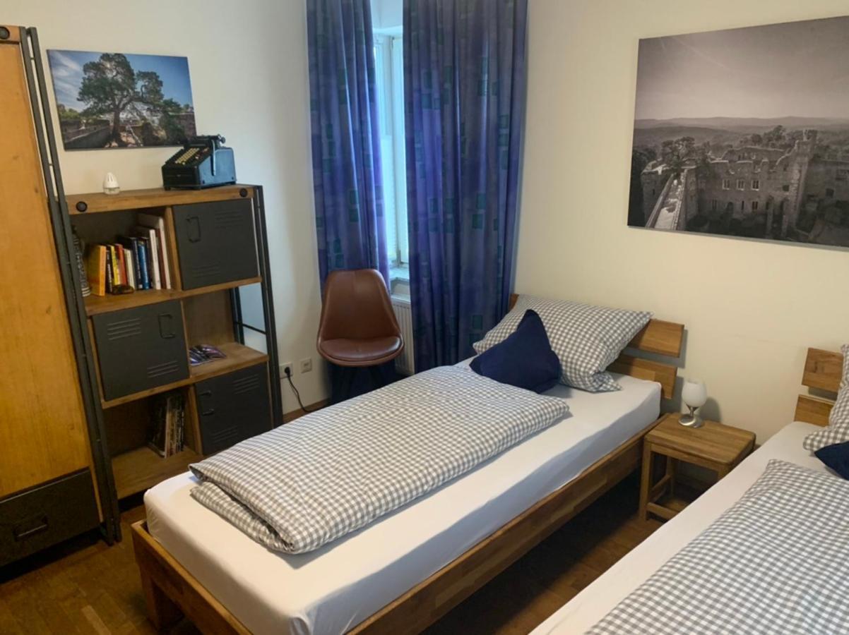 Doppelzimmer 本斯海姆 外观 照片