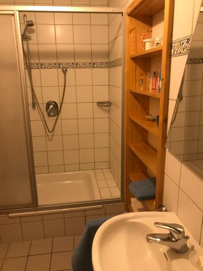 Doppelzimmer 本斯海姆 外观 照片